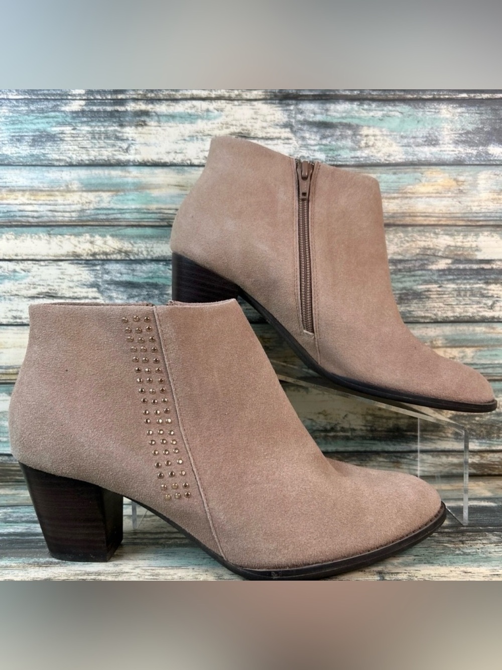 Vionic Georgia Ankle Boot Womens Size 8.5M Tan Suede Studded Dress Zip